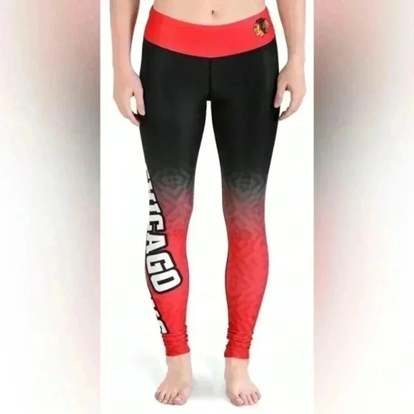 NHL Pants - NWOT CHICAGO BLACKHAWKS LEGGINGS 🏒🥅